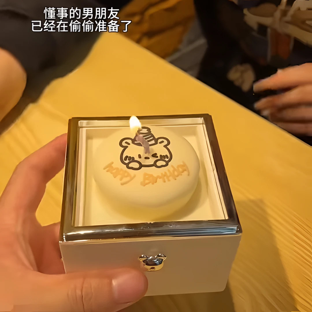 【现货速发】小熊蜡烛翻转戒指盒送男女友生日蛋糕惊喜礼物网红创意