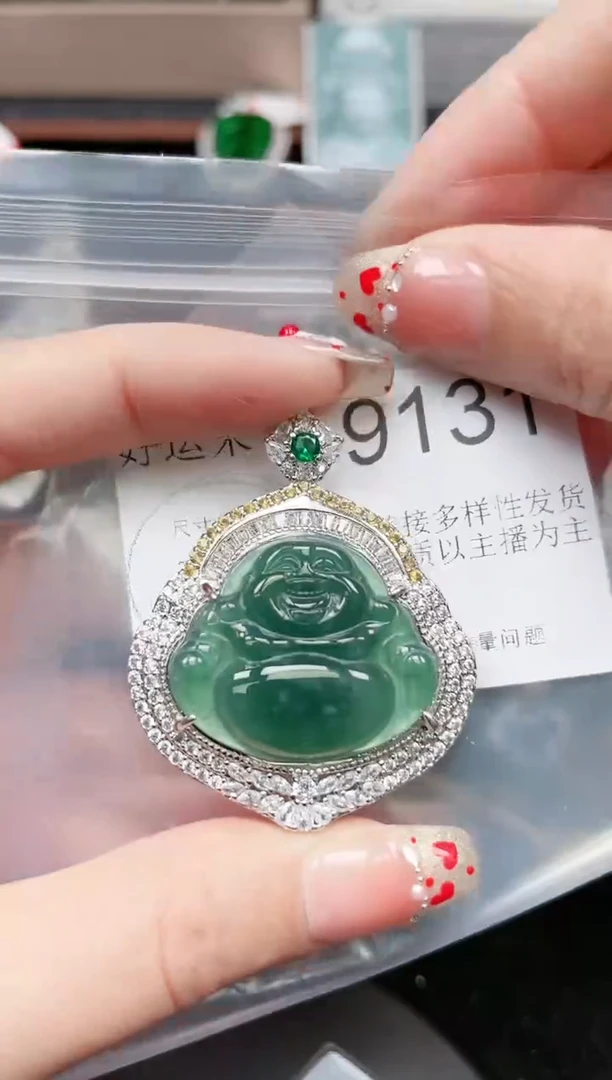 【闪购商品】翡翠颈饰未镶嵌9131赠皮绳