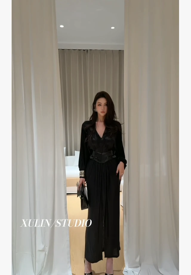 法式时尚设计感气质修身黑色连衣裙女2026春季新款显瘦礼服长裙子