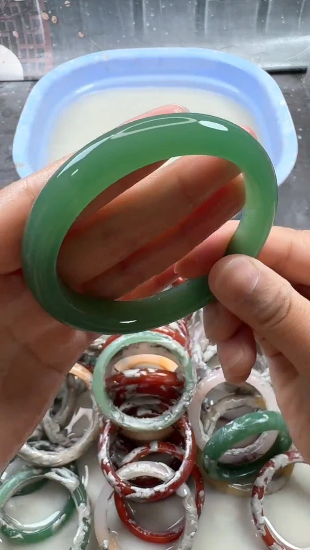 石英质玉手镯未镶嵌28 62