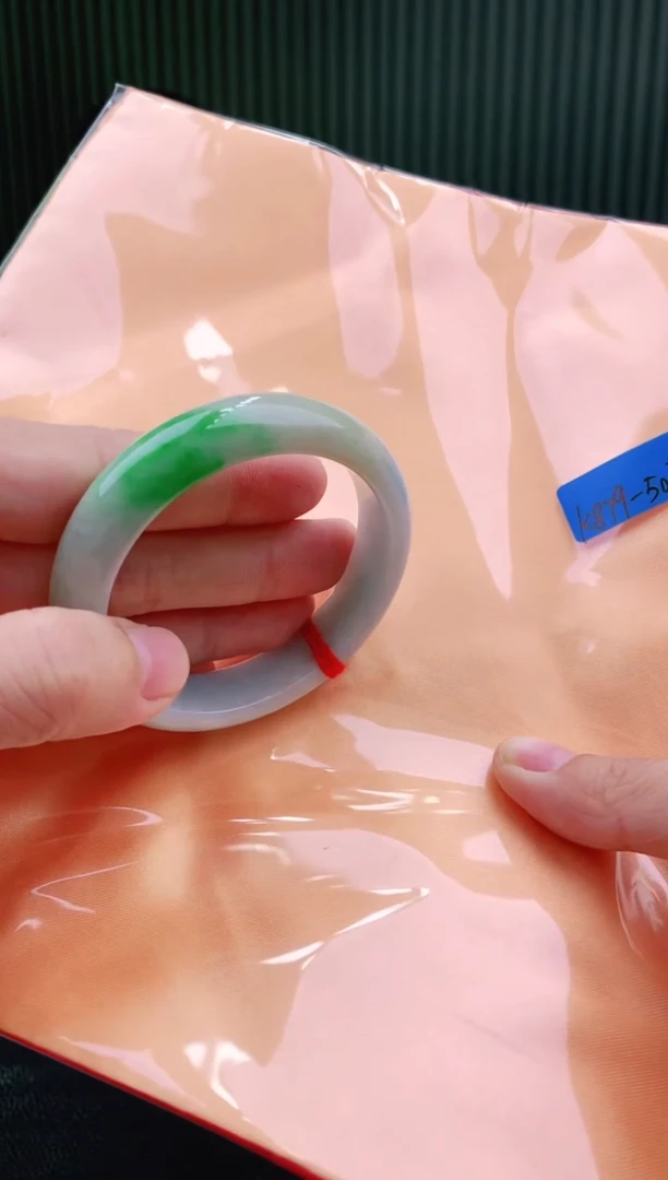 未镶嵌手镯翡翠50