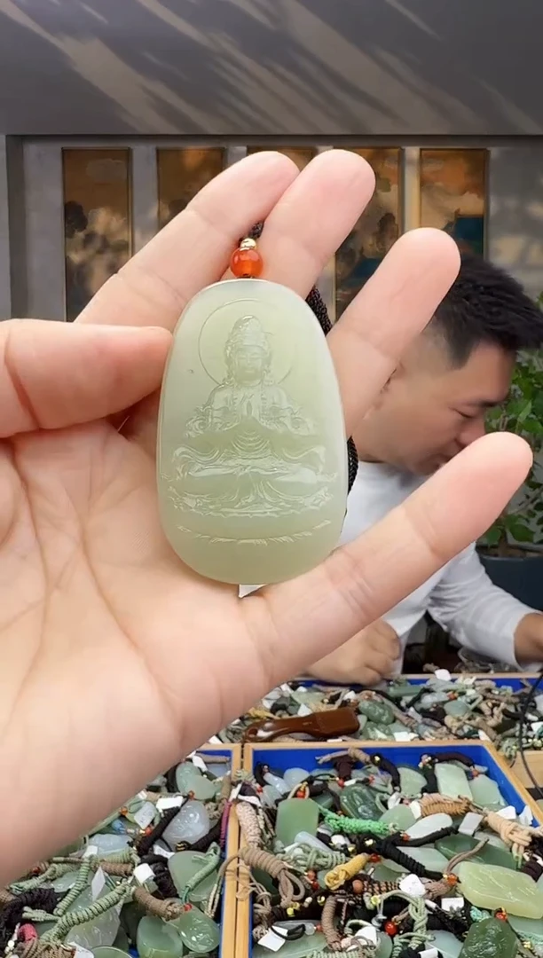 未镶嵌和田玉挂件拍一发一