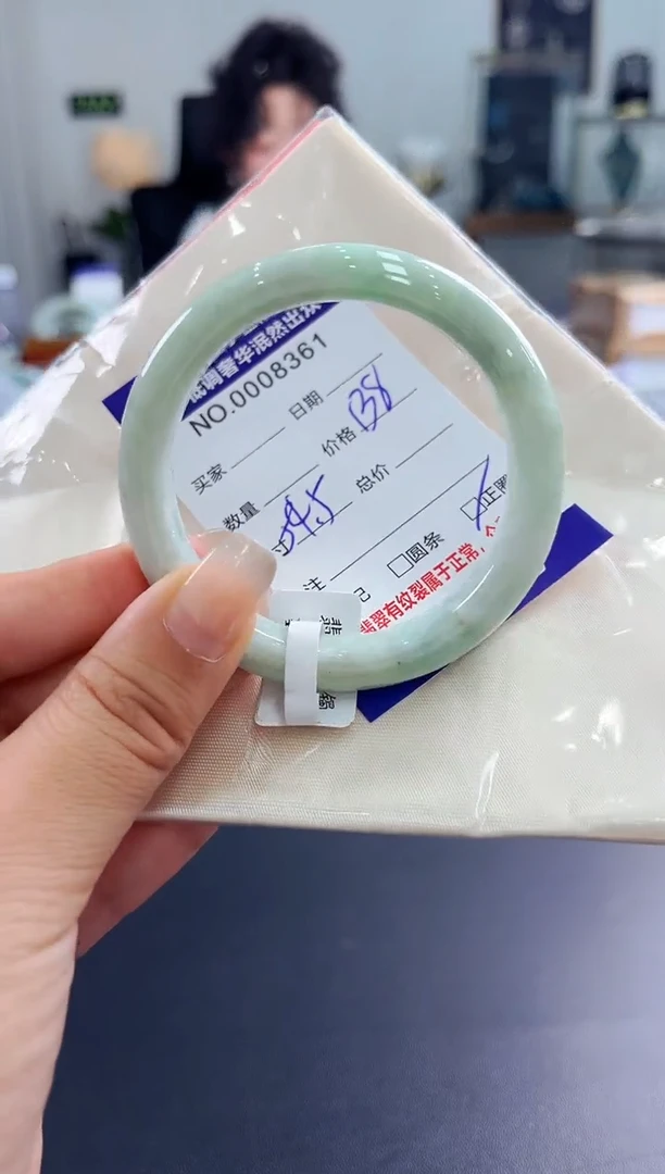 翡翠手镯未镶嵌2天然缅甸A货翡翠