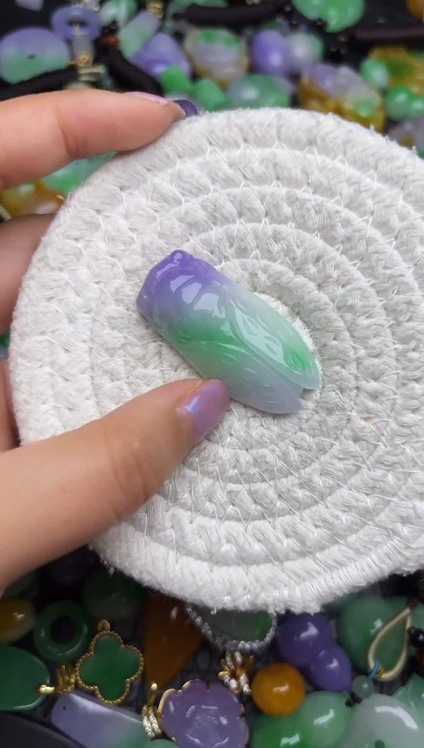 颈饰未镶嵌翡翠缅甸翡翠吊坠