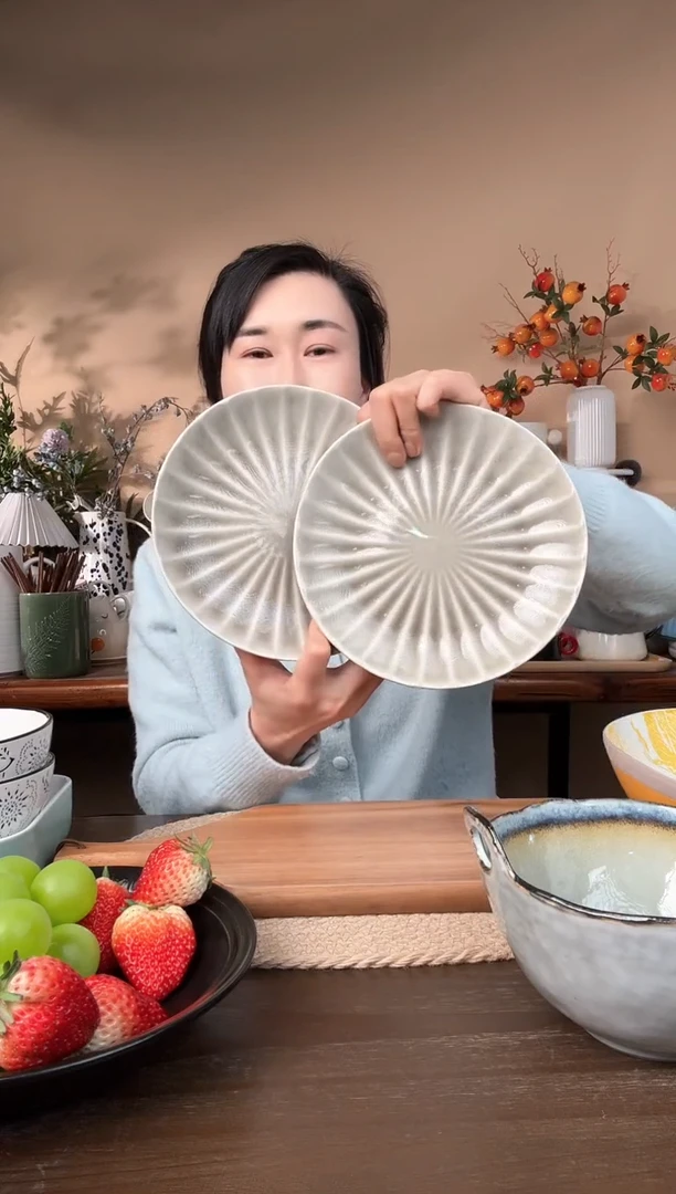 【闪购商品】瓷片8英寸窑变花瓣盘2只微瑕
