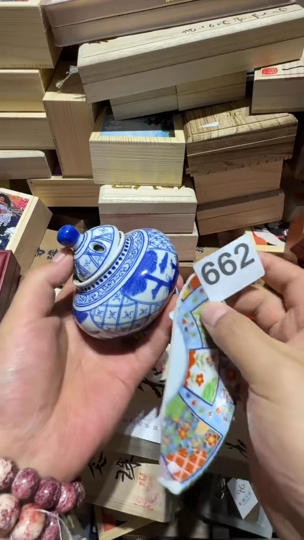 瓷片已*置瓷器瓷器瓷器瓷器瓷器