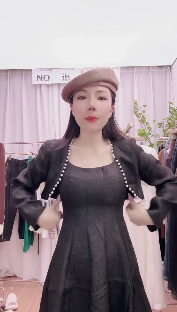 南方姑娘 专柜福利 黑色 小码 连衣裙套装 （两件套）
