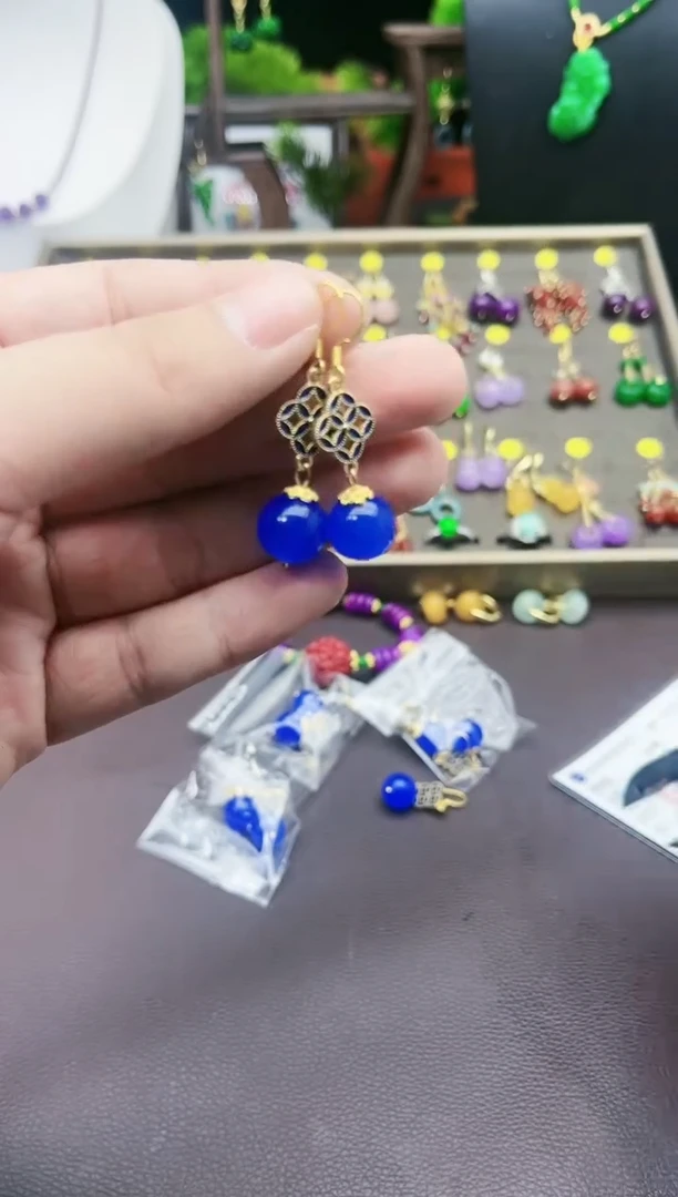【闪购商品】玛瑙/玉髓耳钉银S925镶嵌b13000