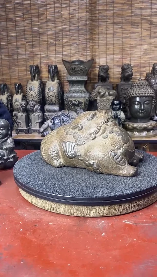 石材天然青石石雕霸王貔貅