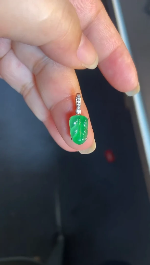 吊坠(不含链)银S925镶嵌翡翠1