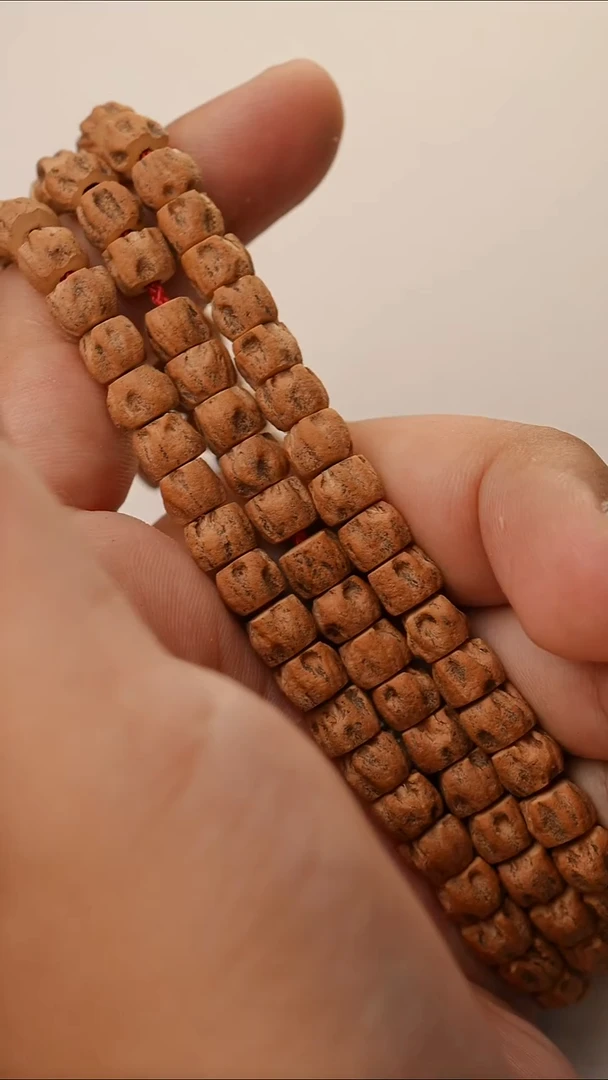 柏香籽/百香籽手串红皮满鬼