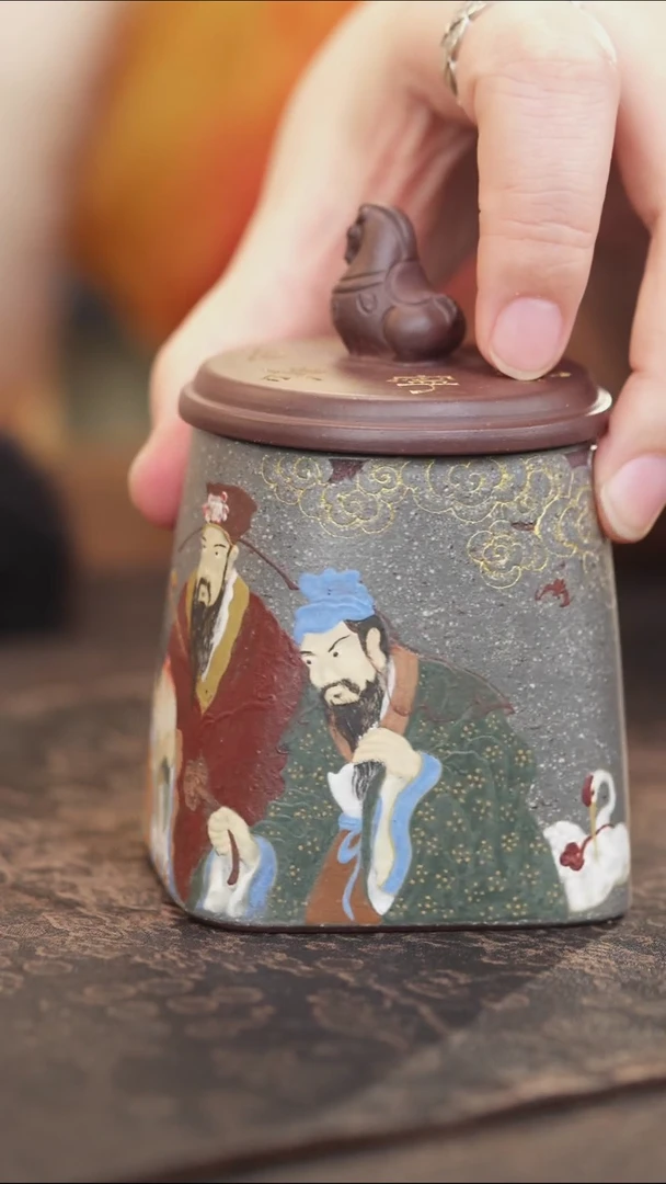 紫砂茶叶罐前*者马钮淡墨泥泥绘福禄寿醒茶罐