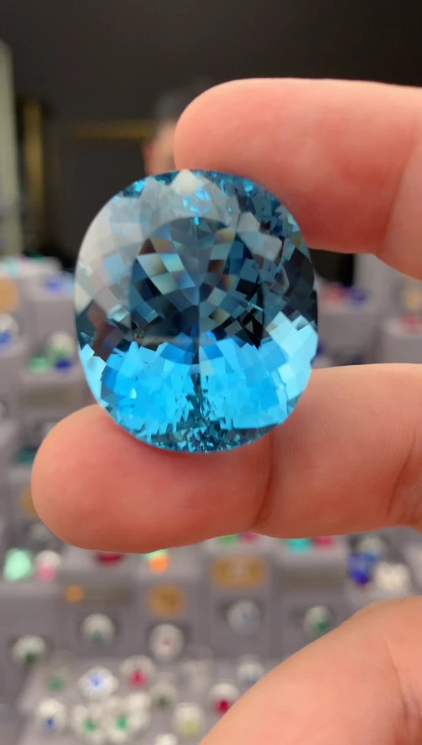 海蓝宝石裸石未镶嵌64ct 海蓝宝石
