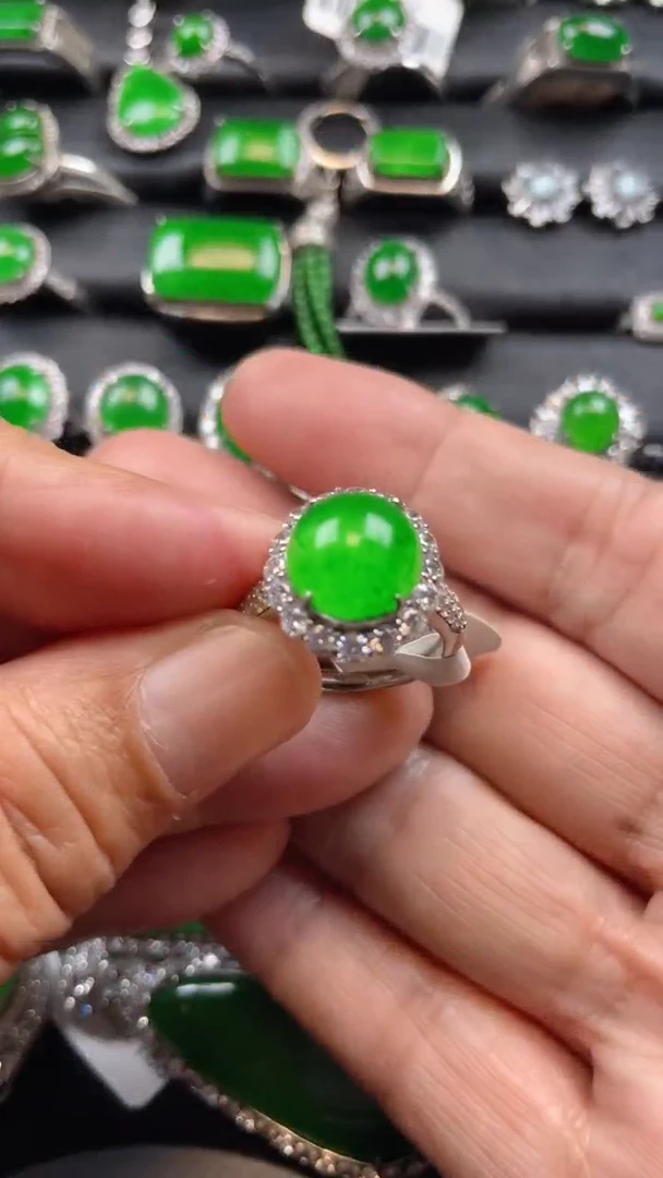 【闪购商品】翡翠戒指银S925镶嵌翡翠