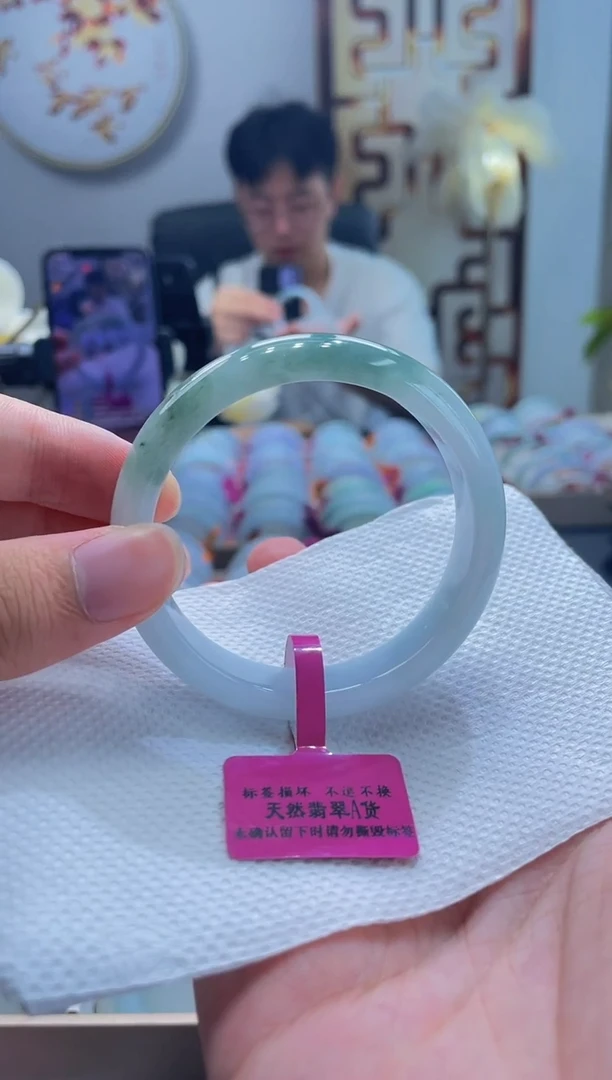 翡翠手镯未镶嵌小***醉501-55