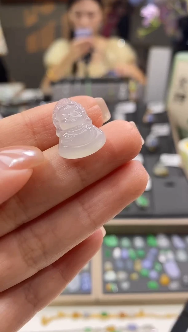 颈饰未镶嵌翡翠爱****湉宝宝佛