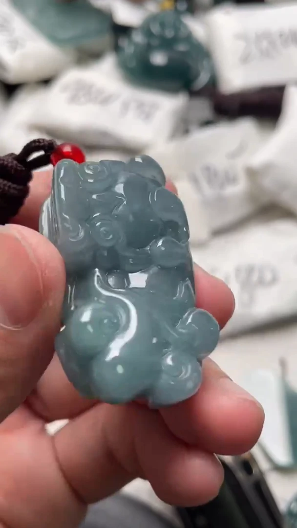 颈饰未镶嵌翡翠888