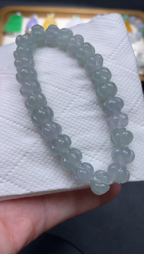 未镶嵌手链翡翠38.......