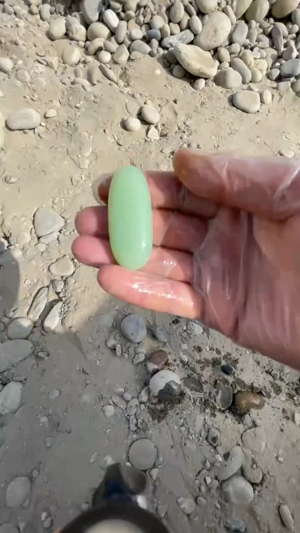 颈饰未镶嵌和田玉（糖玉）0031