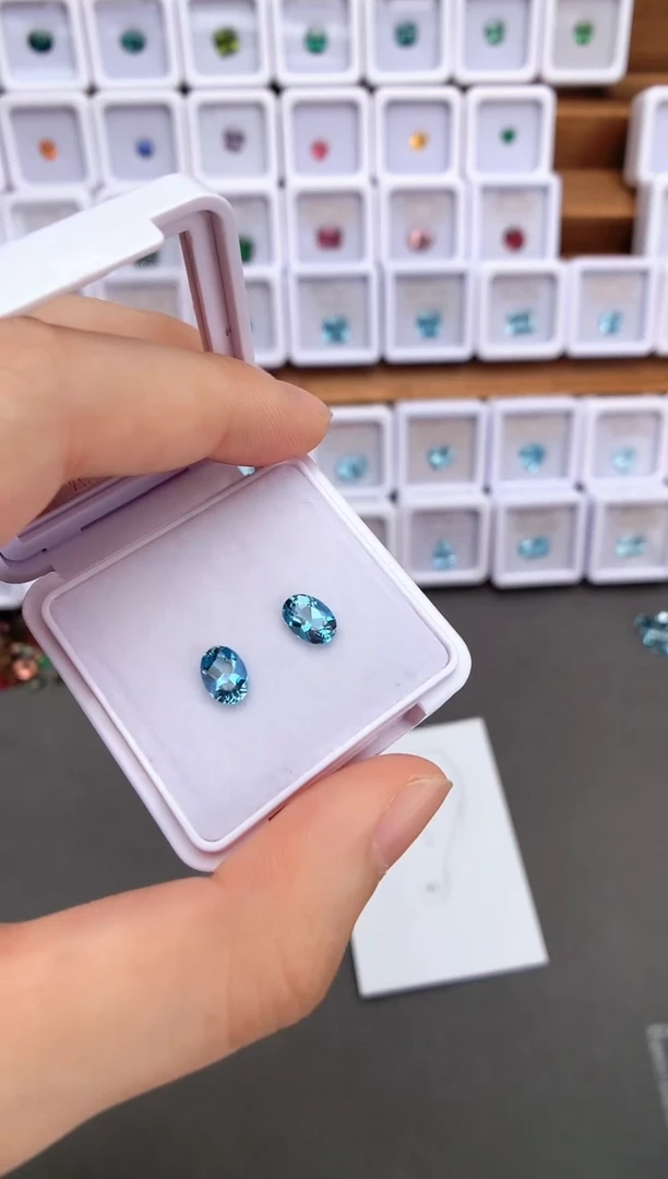 未镶嵌裸石定制海蓝宝石1.32ct 超圣