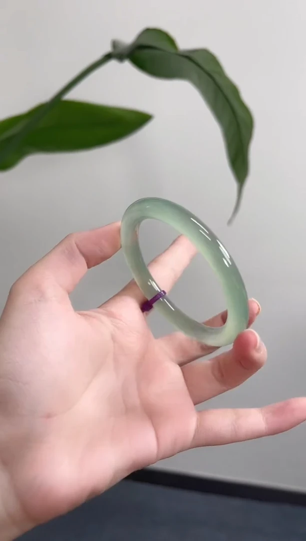 手镯玛瑙/玉髓未镶嵌57-58圈卡8