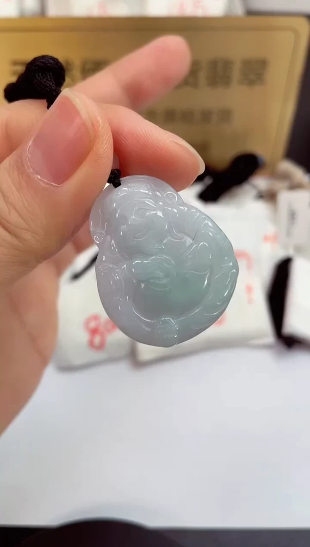 翡翠未镶嵌颈饰天然缅甸翡翠A货