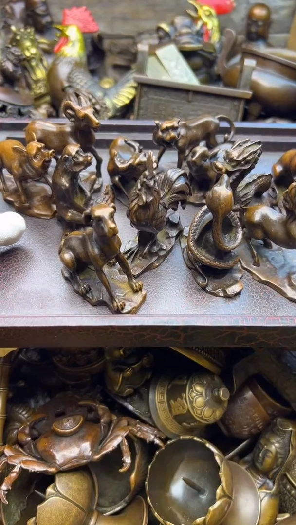 精美铜器，点击下单