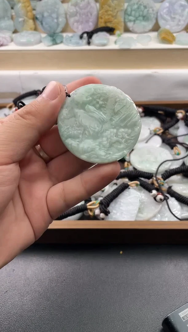 颈饰未镶嵌翡翠25/10/30/.68