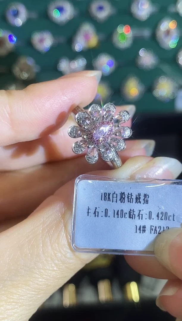 18K金镶嵌戒指钻石002