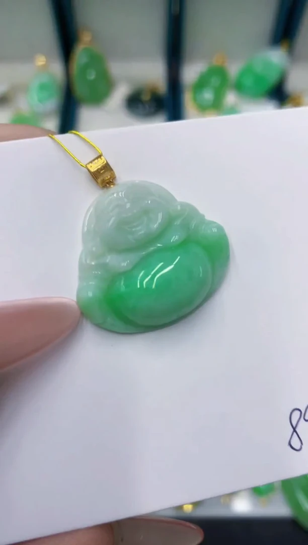 颈饰18K金镶嵌翡翠11111