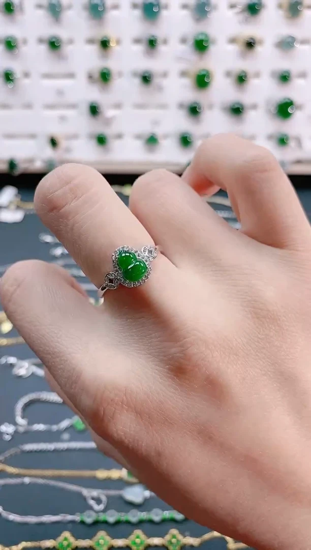 【闪购商品】翡翠戒指银S925镶嵌天然翡翠