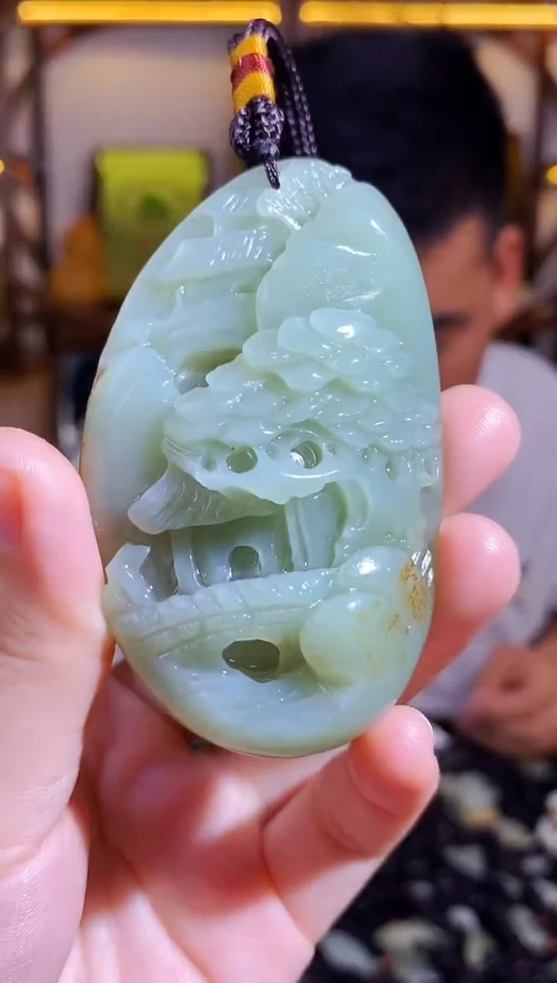 颈饰未镶嵌和田玉1
