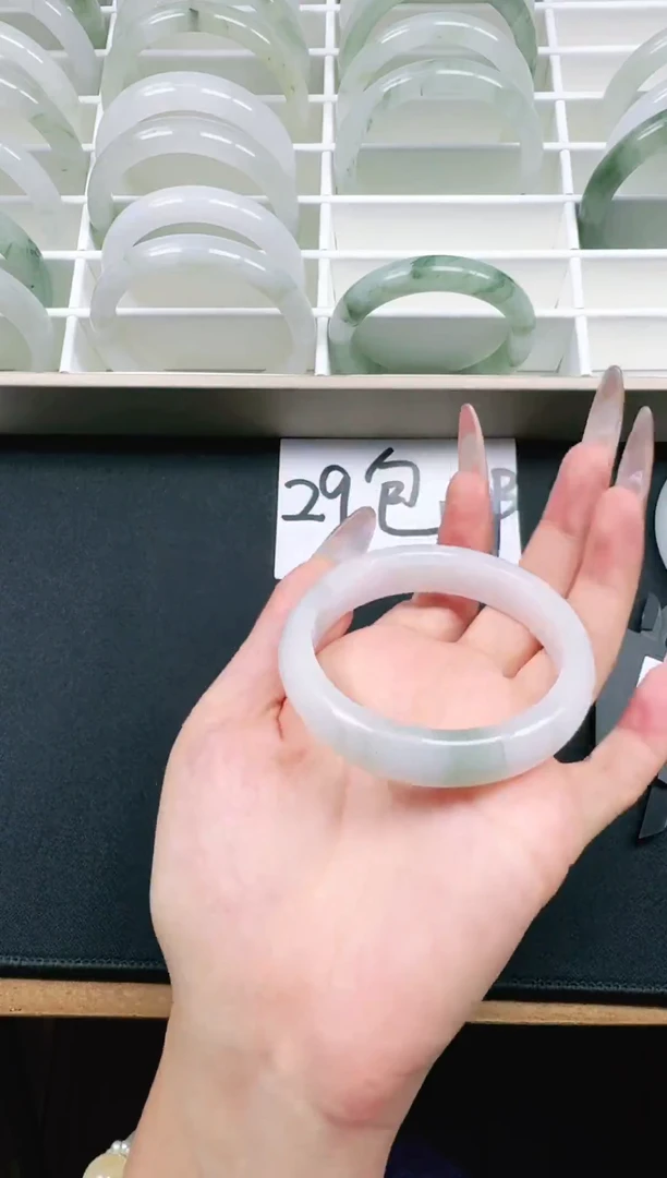 未镶嵌手镯石英质玉6-55/56