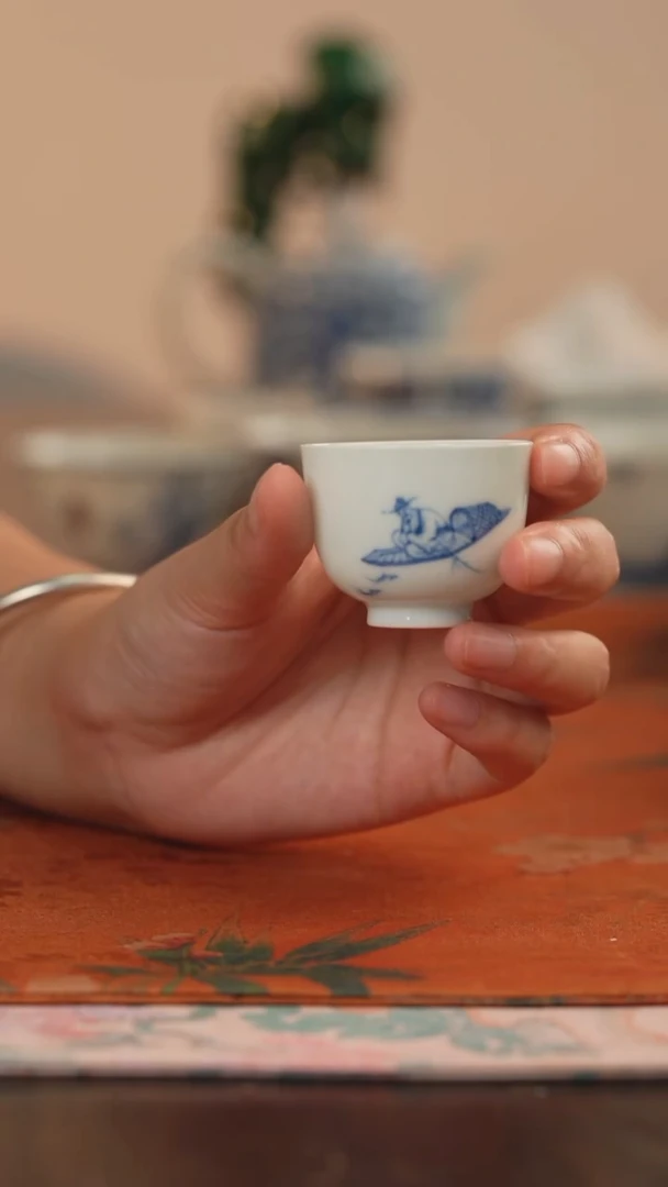 源明清忆人物小杯