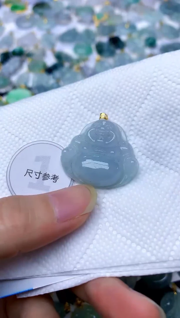 颈饰18K金镶嵌翡翠天然A货翡翠