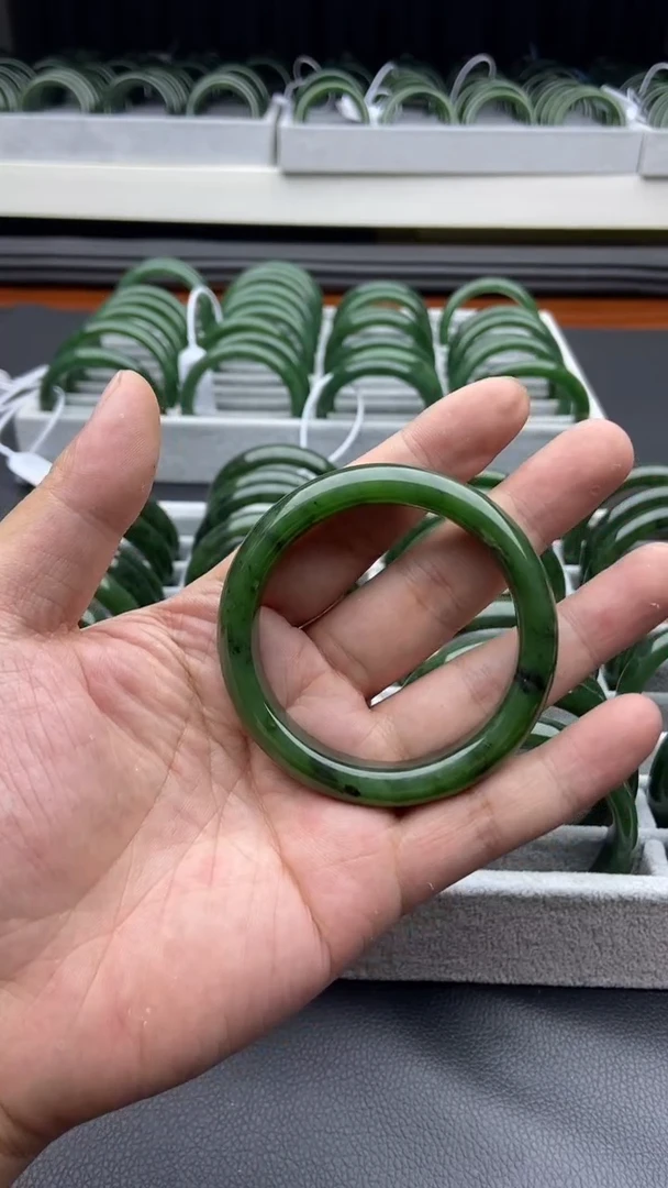 未镶嵌手镯和田玉（碧玉）38-54.9