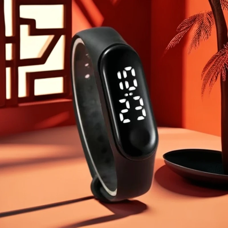【宠粉专属】时尚简约数字电子手环电子表e362