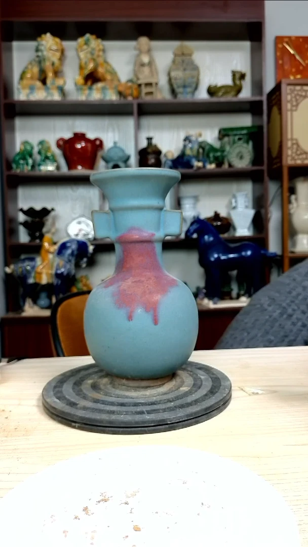 经典精美复古风格瓷器