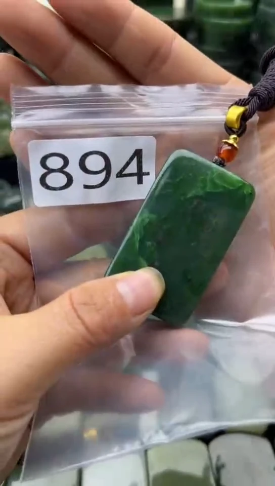 未镶嵌和田玉珠宝半成品牌子