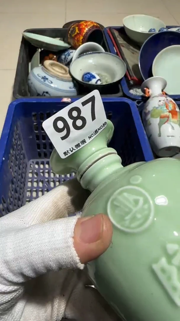 瓷片胜****?亿容工艺品987