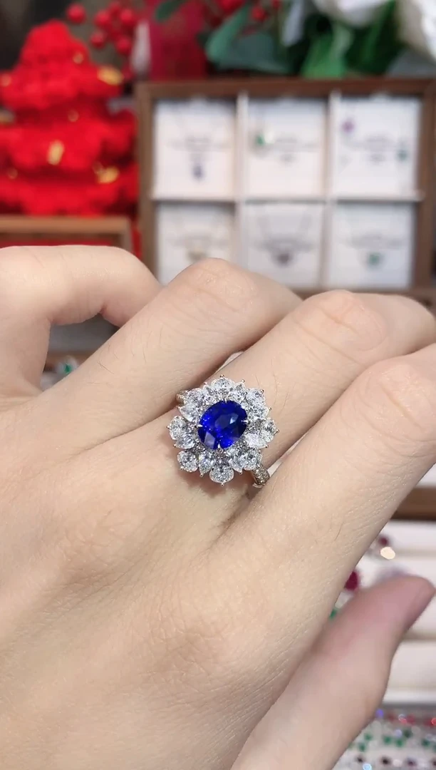 戒指蓝宝石18K金镶嵌2.09ct/天然宝石/七天无理由
