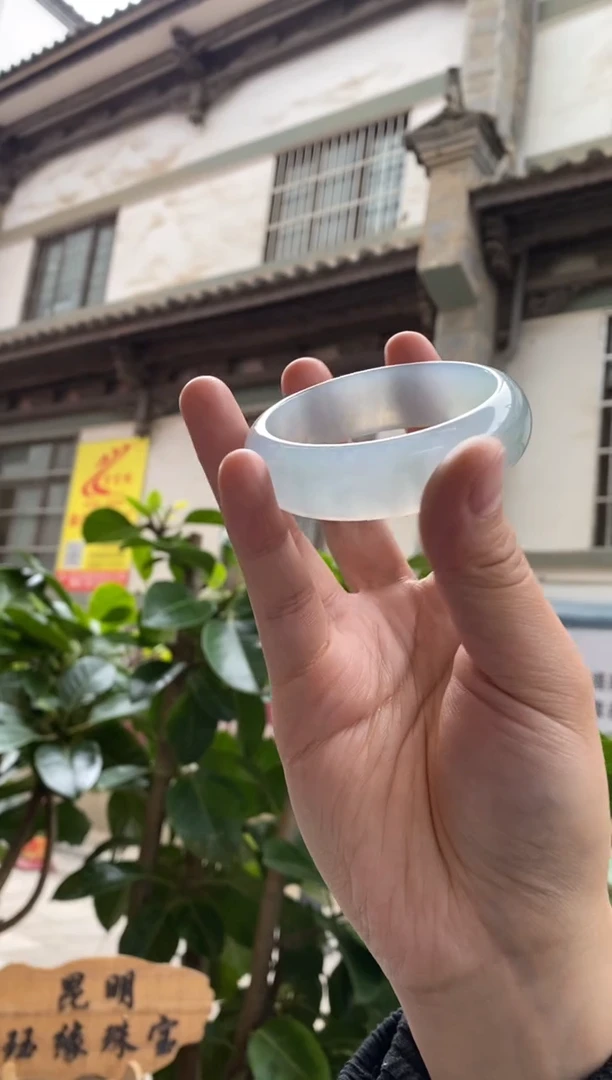 未镶嵌手镯翡翠58圈