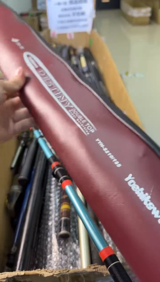 庆****品孤品微瑕，以直播间为准，加10元发顺丰