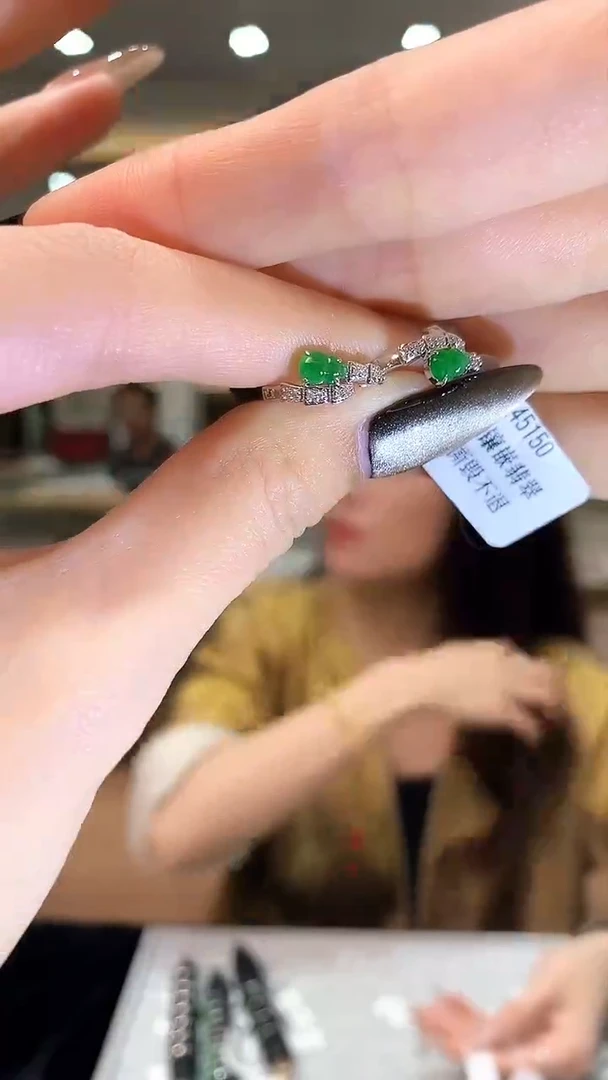 【闪购商品】翡翠耳饰18K金镶嵌蛇耳饰耳包YC