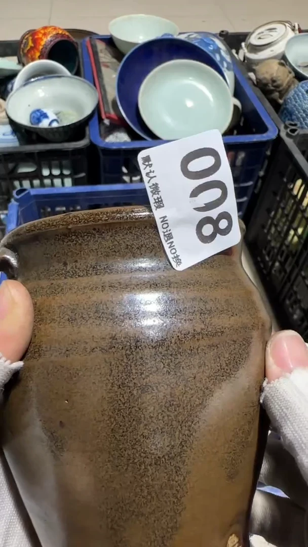 瓷片胜****?亿容工艺品008