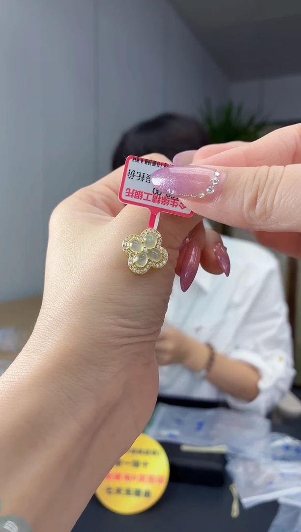 吊坠(不含链)银S925镶嵌翡翠11111111111