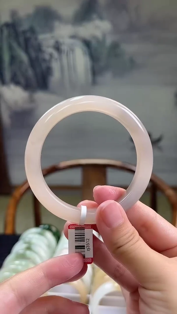 未镶嵌手镯和田玉58-59圈口3512