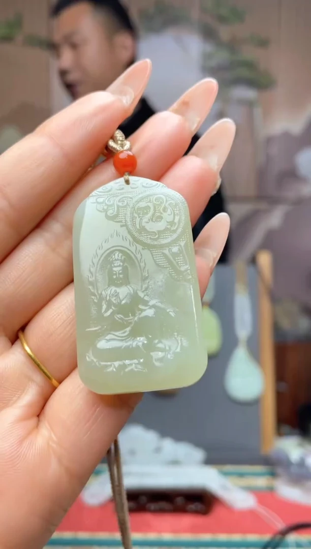 【闪购商品】和田玉颈饰未镶嵌一