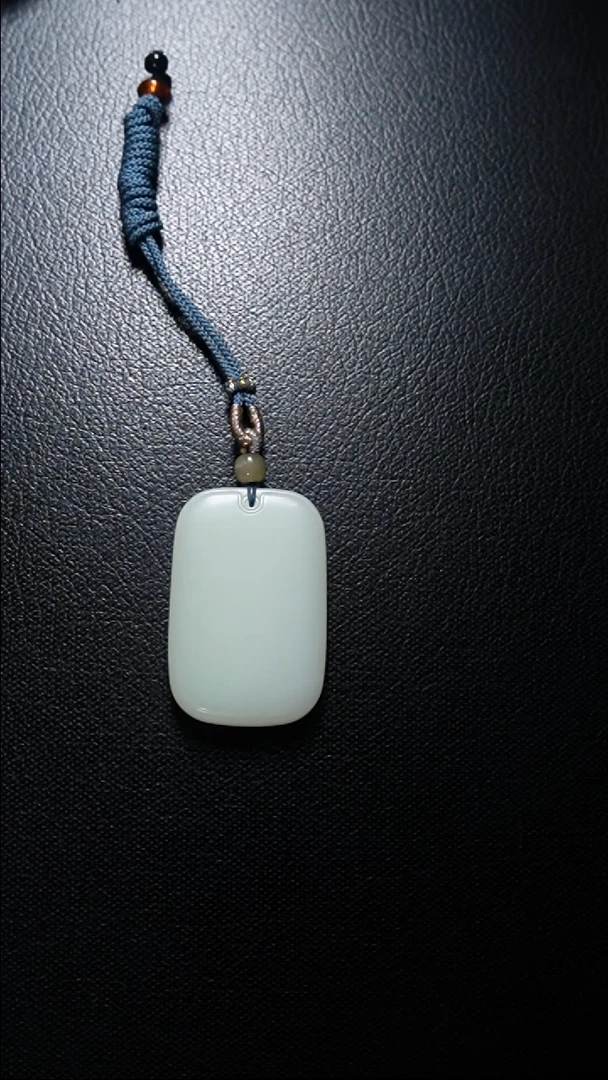 【闪购商品】和田玉颈饰未镶嵌无事牌