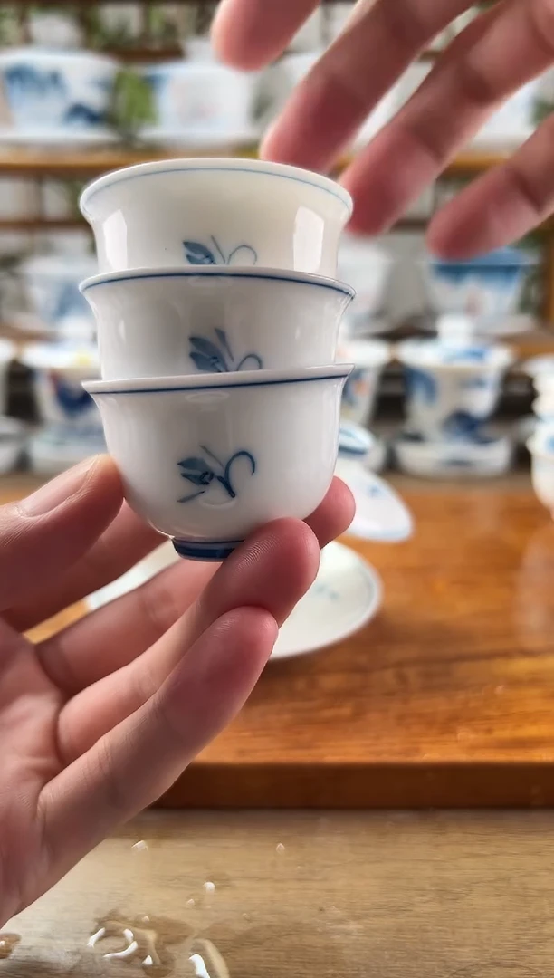 小*宝微瑕玉兰美人杯3个